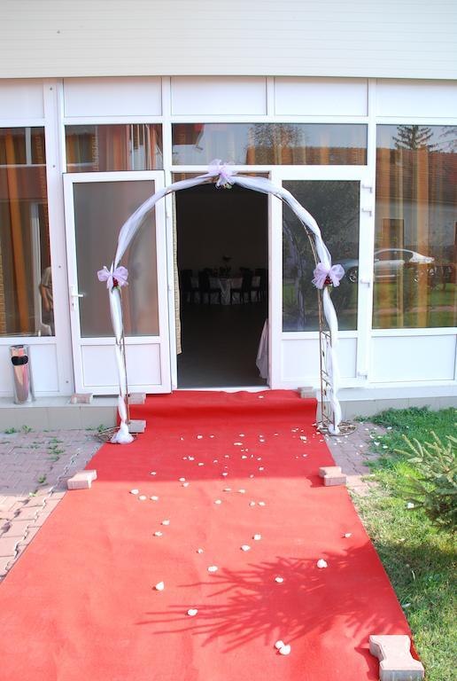 Pensiunea Mara Baiculesti Exterior foto