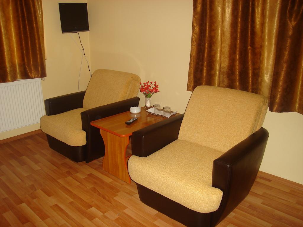 Pensiunea Mara Baiculesti Habitación foto